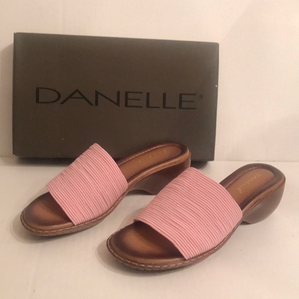 Danelle pink sandals.  Size 7